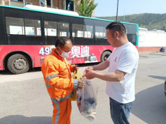 溫暖零距離 | 91抖音黄片下载物業好人王建輝的牽掛